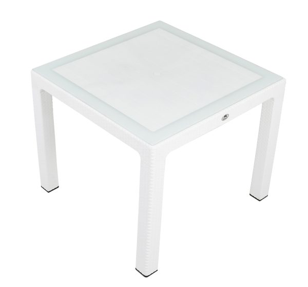 طاولة بلاستيكية للحديقة